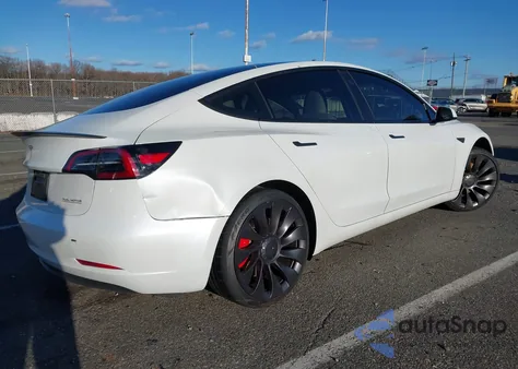 2023 Tesla Model 3 Performance Dual Motor All-Wheel Drive z USA, uszkodzony, nr VIN 5YJ3E1EC4PF581537